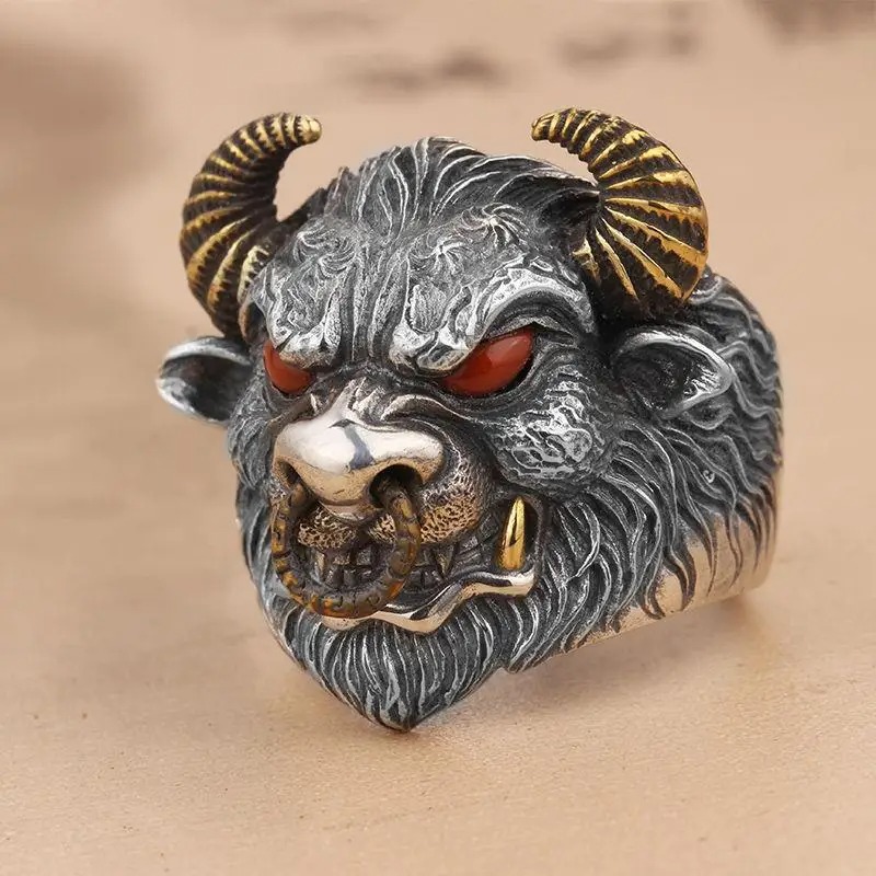 Bague Gothique Taureau