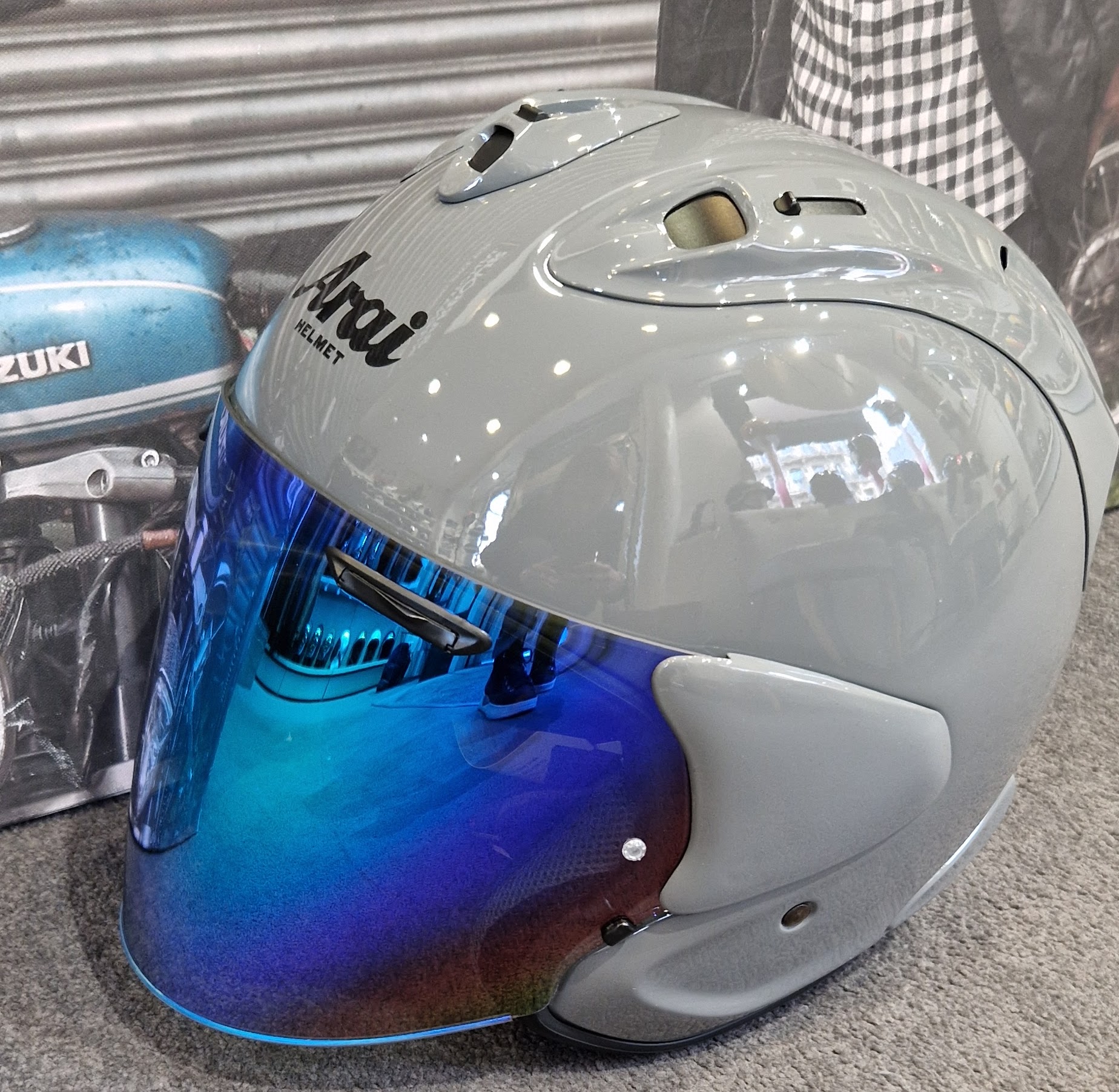Ecran Arai SZ-R VAS – VAS EVO Iridium GREEN – Image 3
