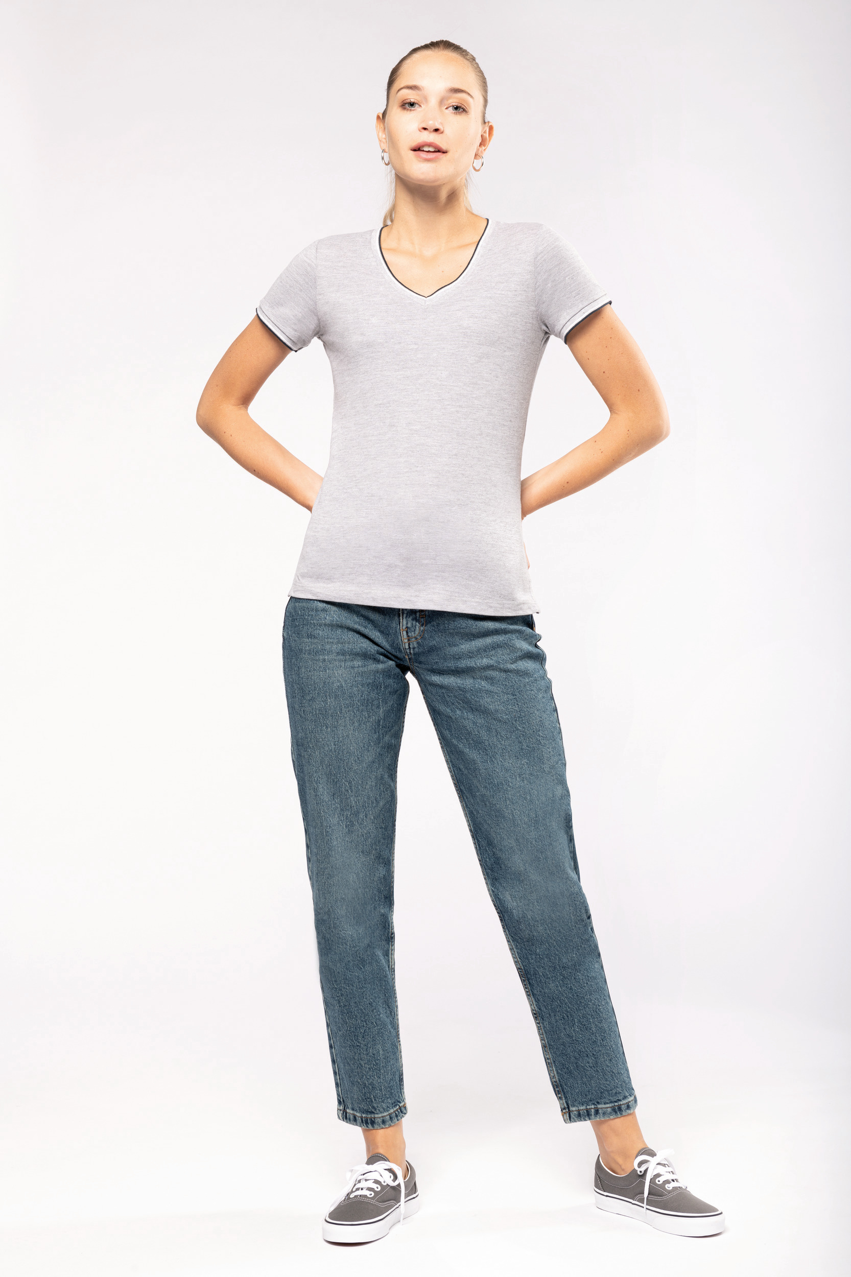 T-shirt maille piquée col V femme – Image 4