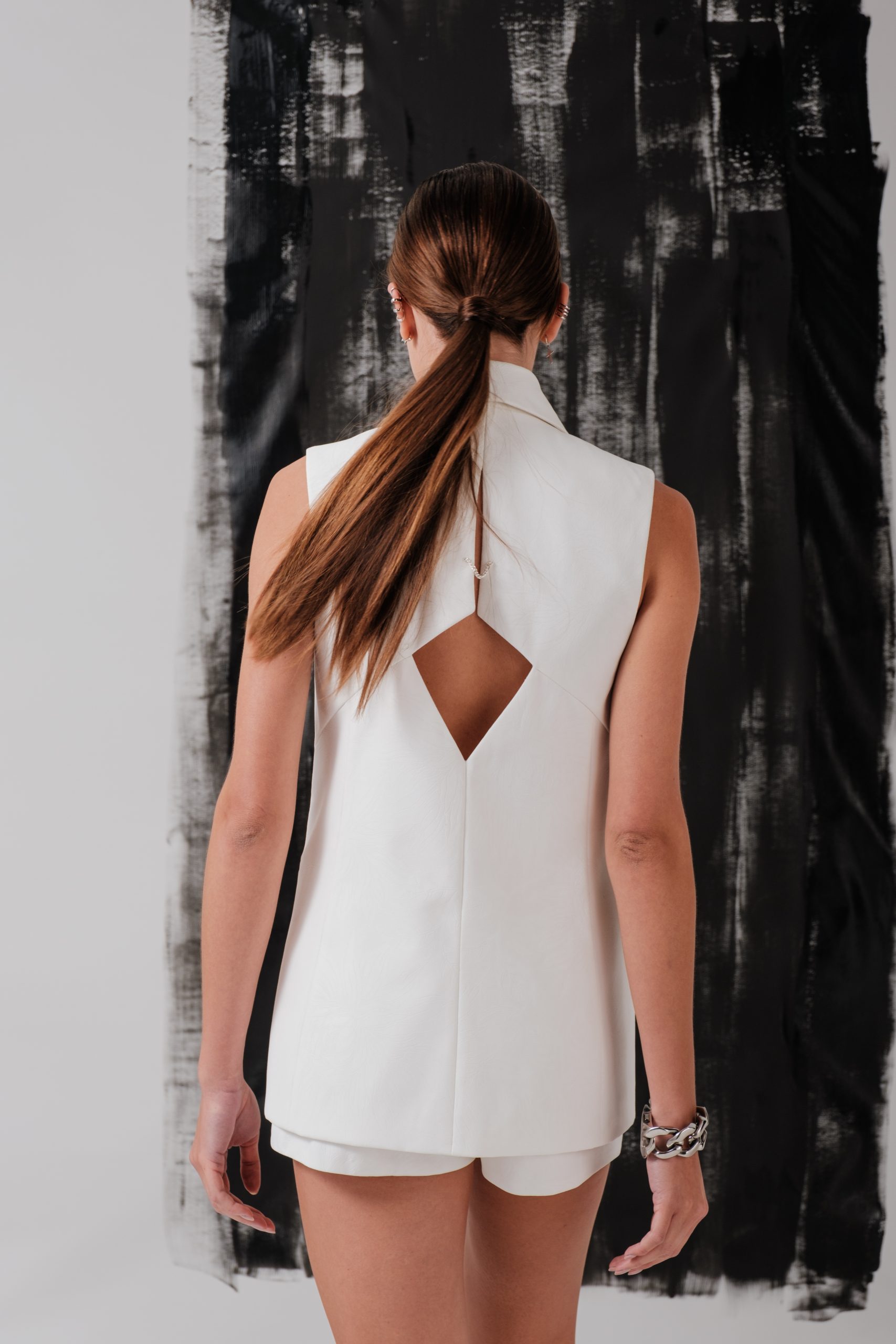 LYA – Veste tailleur sans manches – Image 5