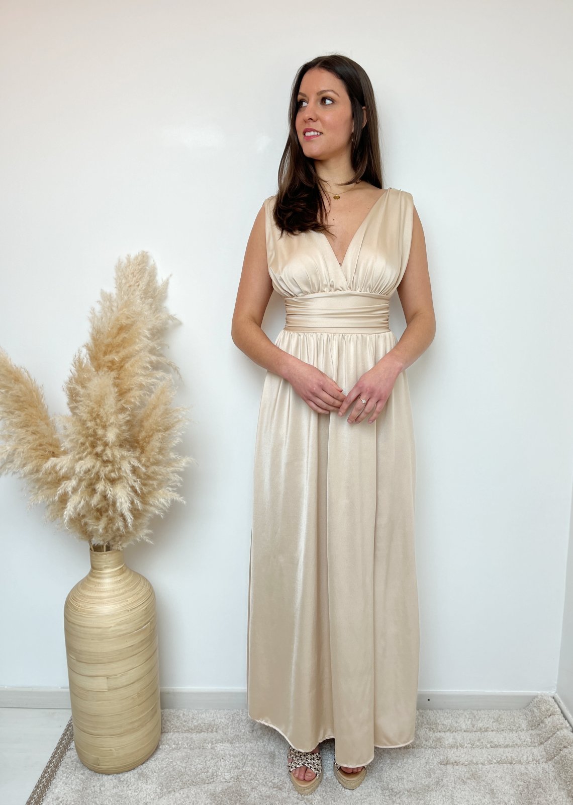 ROBE LONGUE FENTE BEIGE