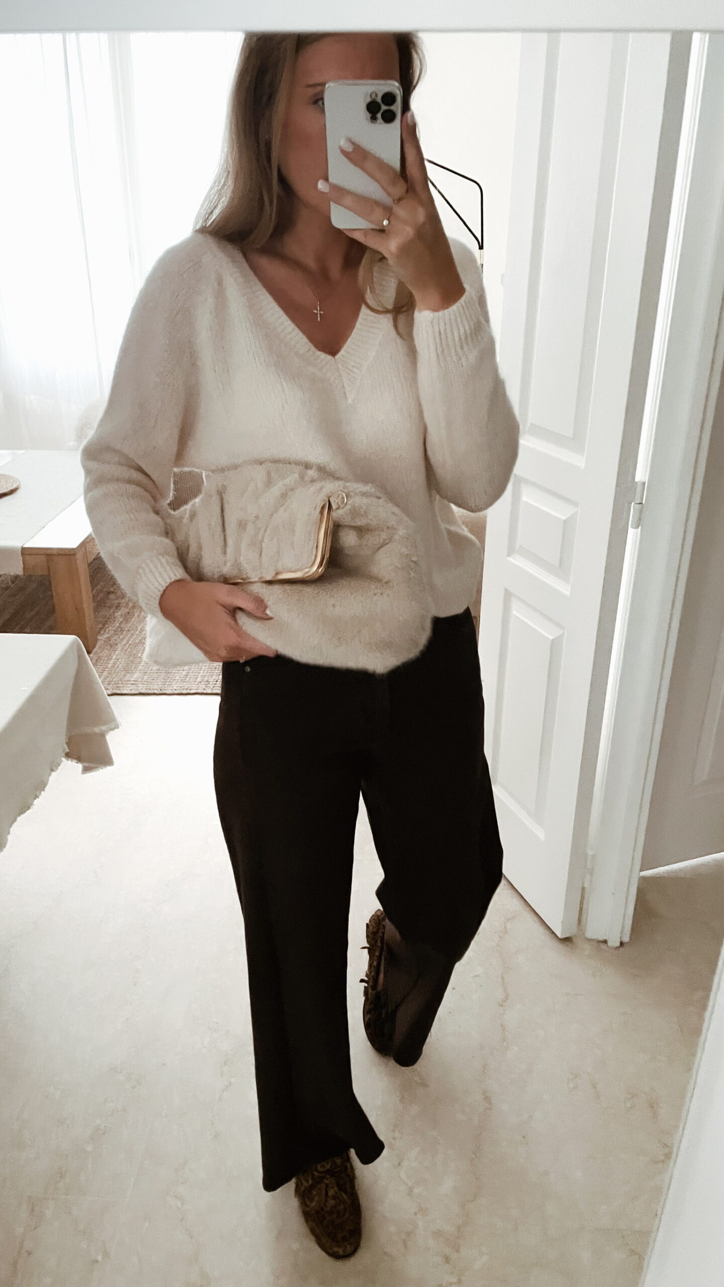 Pull Doux Ecru Alpaga – Image 2